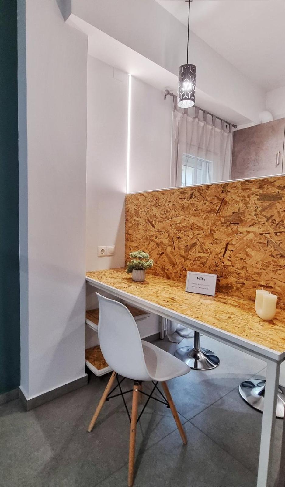 Central Luxury Studio Apartment Ioannina Ngoại thất bức ảnh